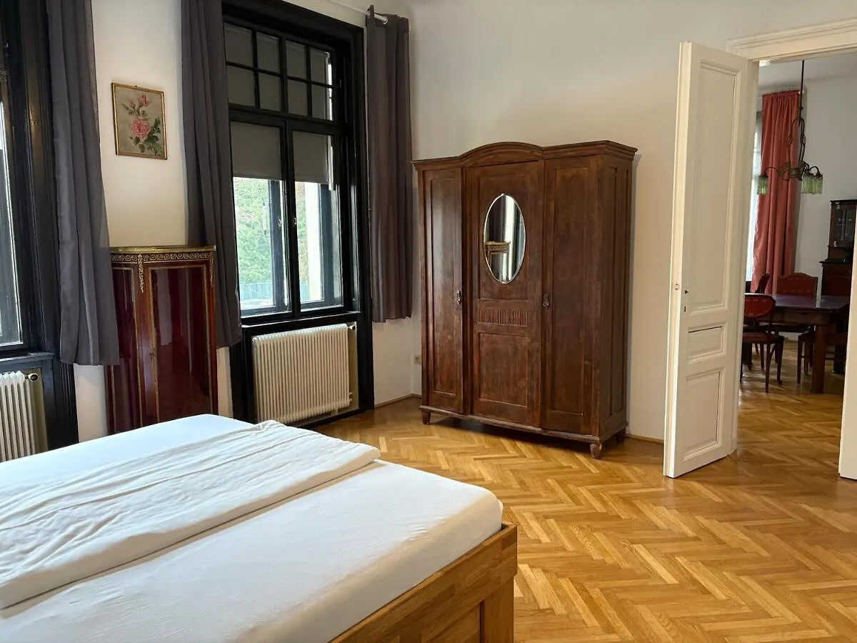 Dornroeschenschlaf Am Stadtrand Mit Anbindung Ans Zentrum - 30 Minuten Vienna Austria