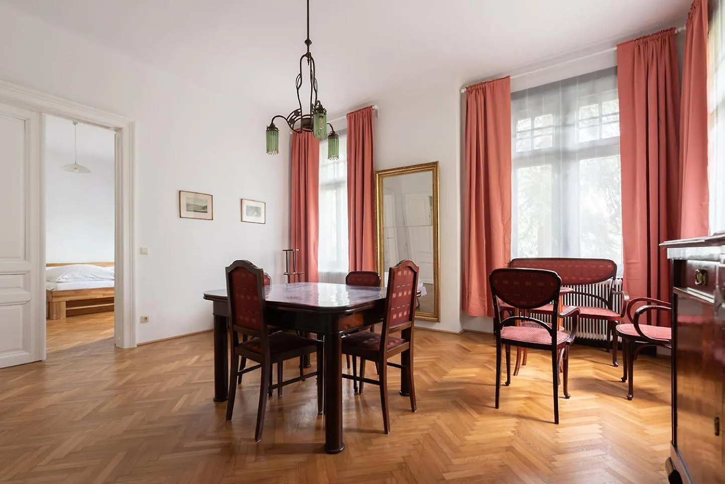公寓 Dornroeschenschlaf Am Stadtrand Mit Anbindung Ans Zentrum - 30 Minuten 维也纳 奥地利
