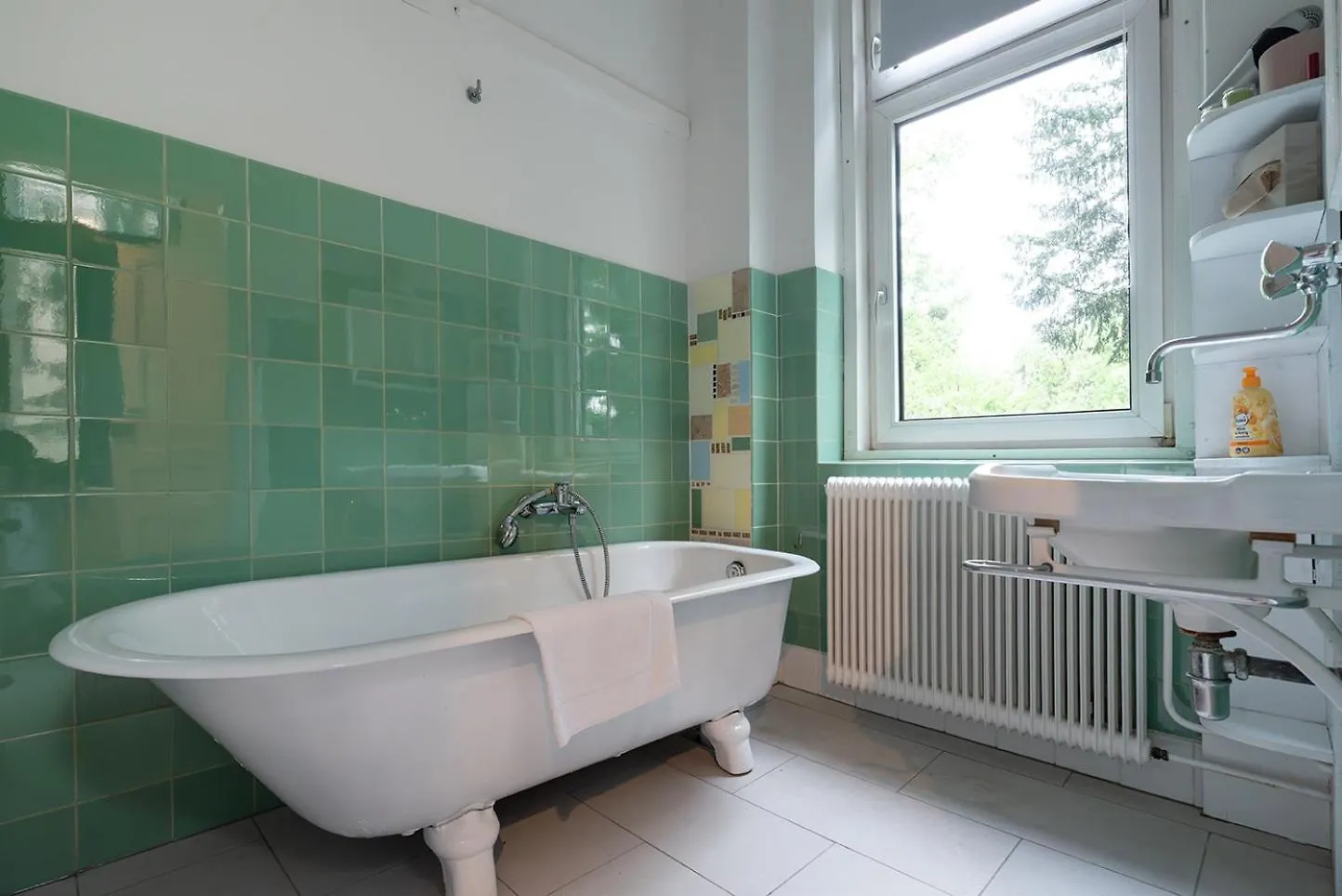 Dornroeschenschlaf Am Stadtrand Mit Anbindung Ans Zentrum - 30 Minuten 维也纳 0*,