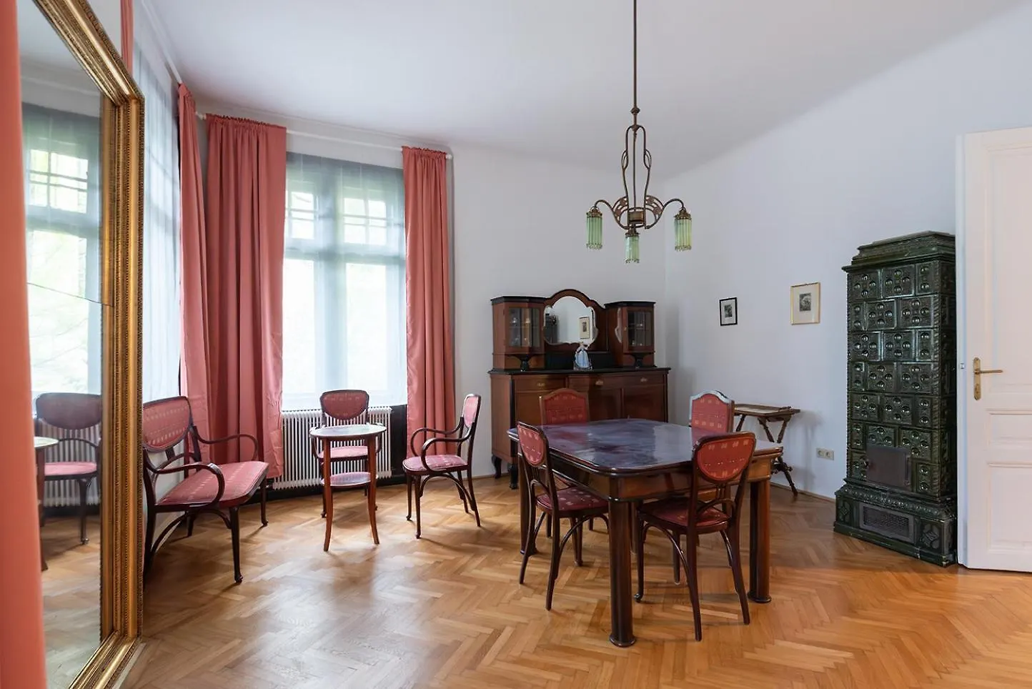 Apartment Dornroeschenschlaf Am Stadtrand Mit Anbindung Ans Zentrum - 30 Minuten Vienna