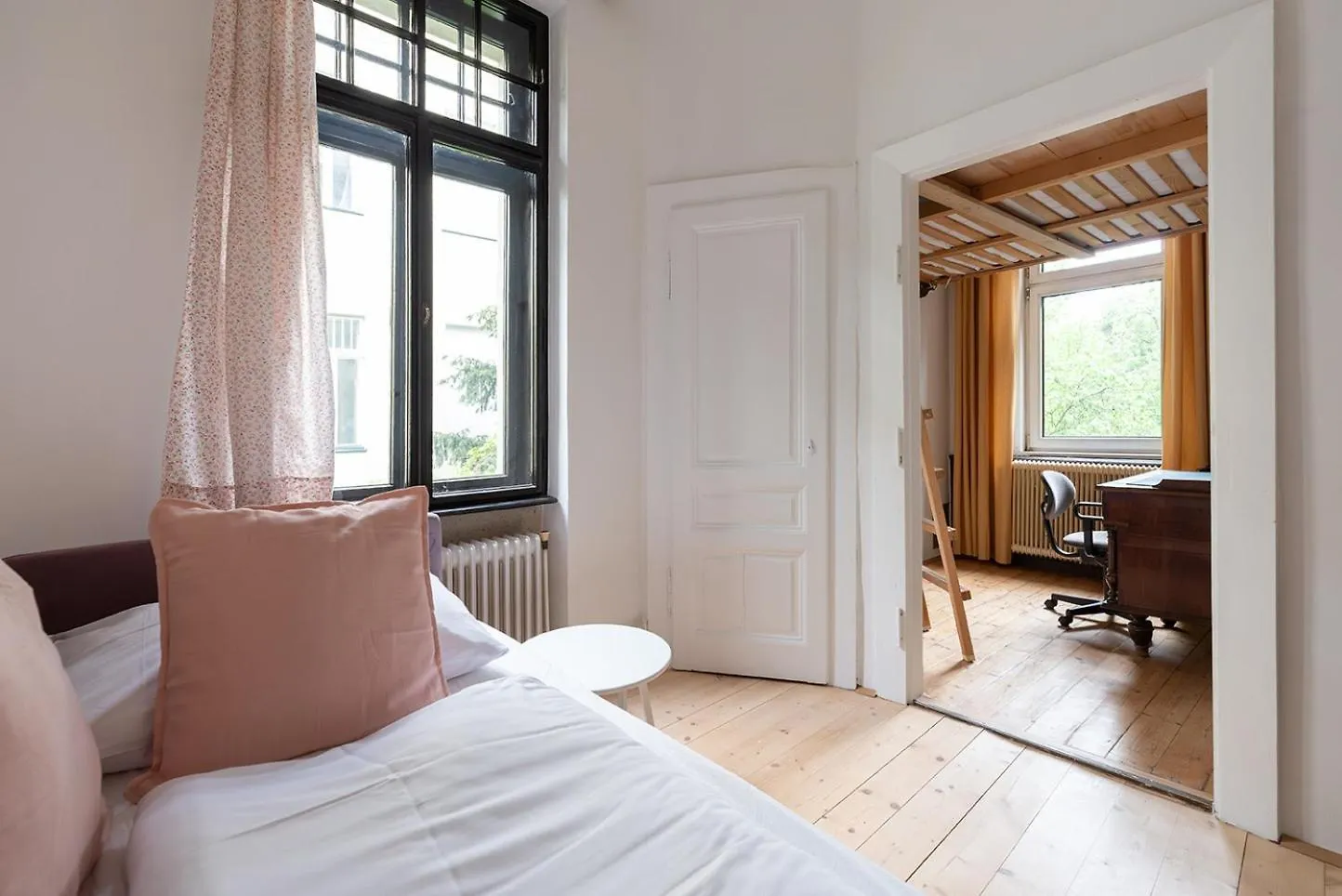 Apartment Dornroeschenschlaf Am Stadtrand Mit Anbindung Ans Zentrum - 30 Minuten Vienna