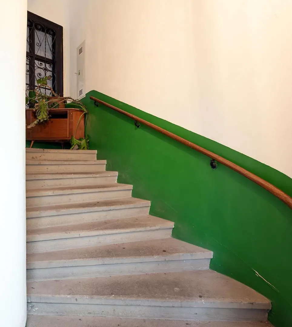 Apartment Dornroeschenschlaf Am Stadtrand Mit Anbindung Ans Zentrum - 30 Minuten Vienna
