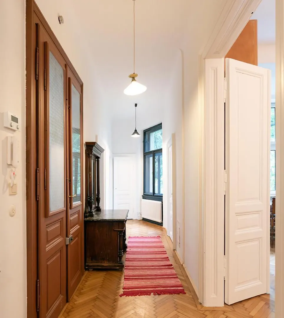 Apartment Dornroeschenschlaf Am Stadtrand Mit Anbindung Ans Zentrum - 30 Minuten Vienna